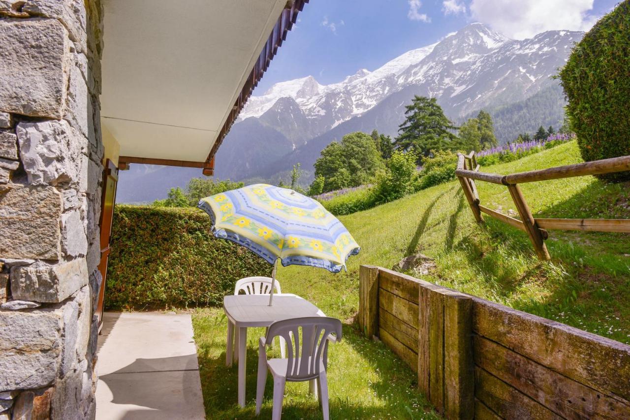 Appartement Chaleureux Les Houches 29 M² Piscine Partagee Exterior photo