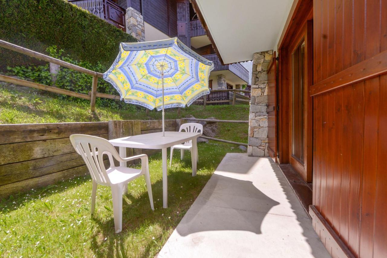 Appartement Chaleureux Les Houches 29 M² Piscine Partagee Exterior photo
